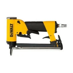 DeWalt - Agrafeuse Pneumatique De Finition Large Couronne 139 Clous - DPS8016