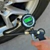 PISTOLA GONFIAGGIO CON MANOMETRO DIGITALE PER PNEUMATICI COMPRESSORE A830044