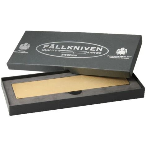 Fällkniven DC521 Diamante E Temperino Da Tavola In Ceramica, 55 X210 Mm Con Confezione Regalo - immagine 2